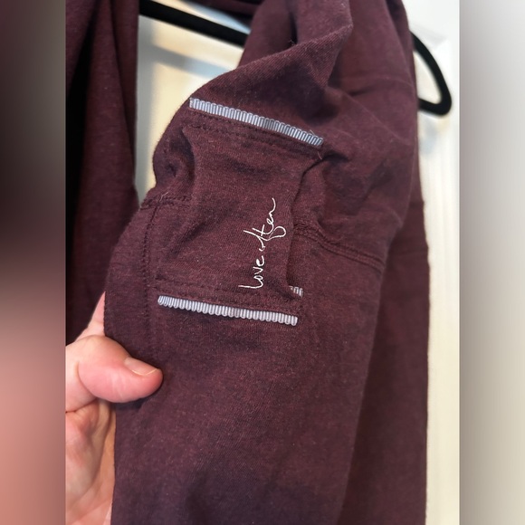 lululemon circle scarf - Picture 3 of 3